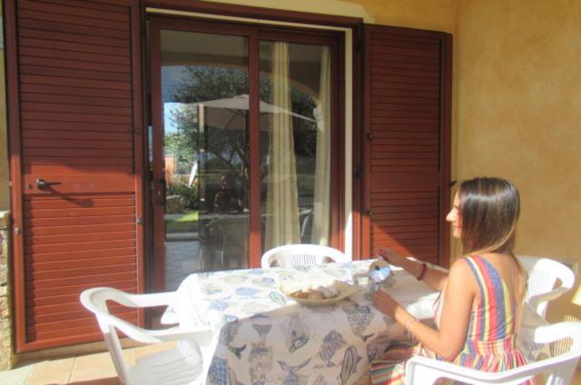 Ferienwohnung Casa Alice Budoni Exterior foto