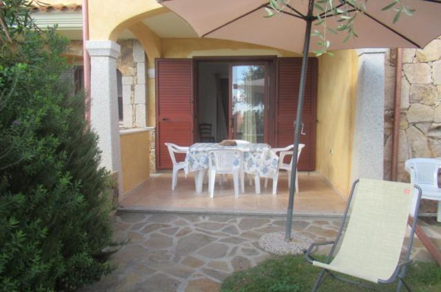 Ferienwohnung Casa Alice Budoni Exterior foto