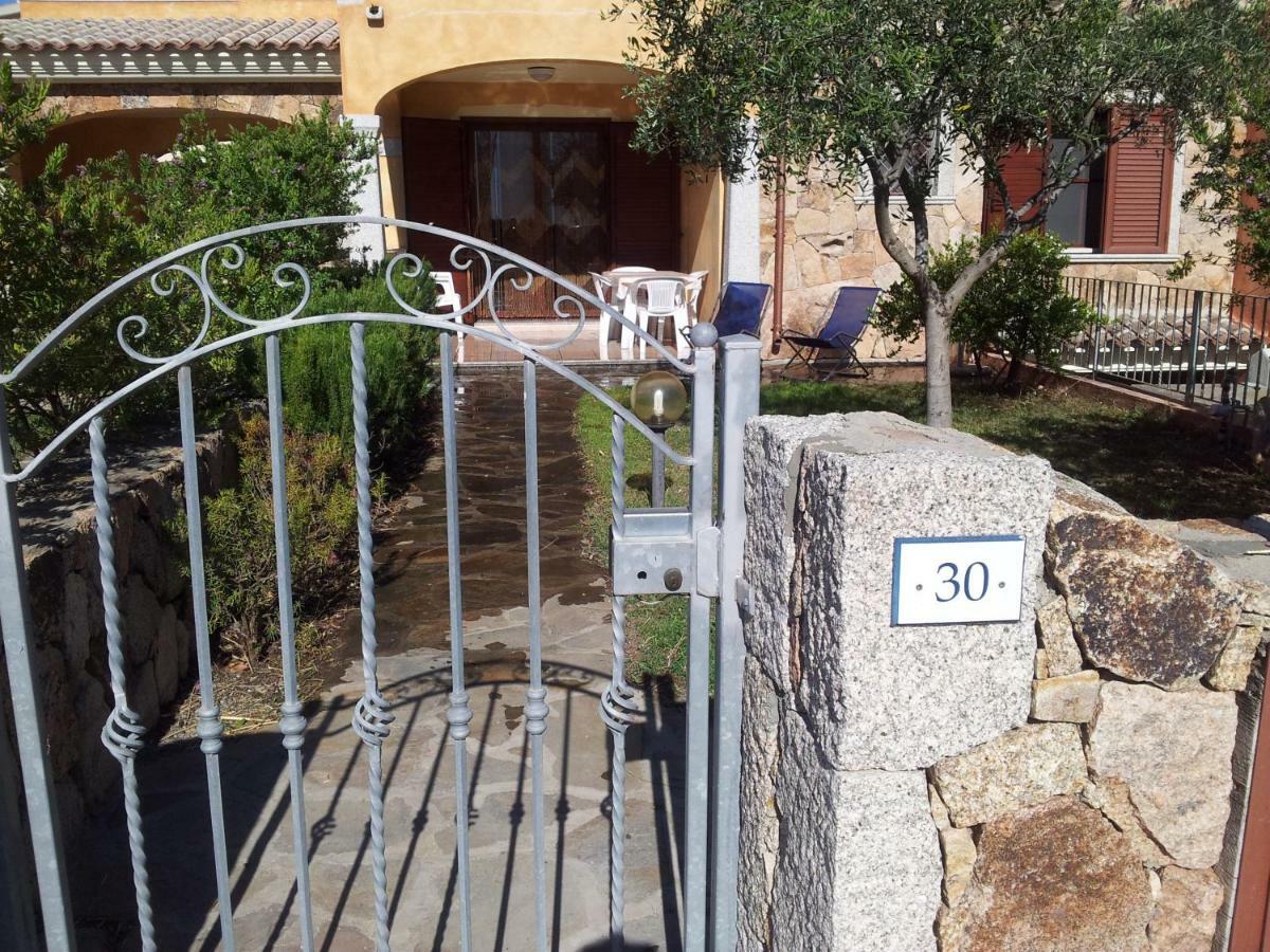 Ferienwohnung Casa Alice Budoni Exterior foto