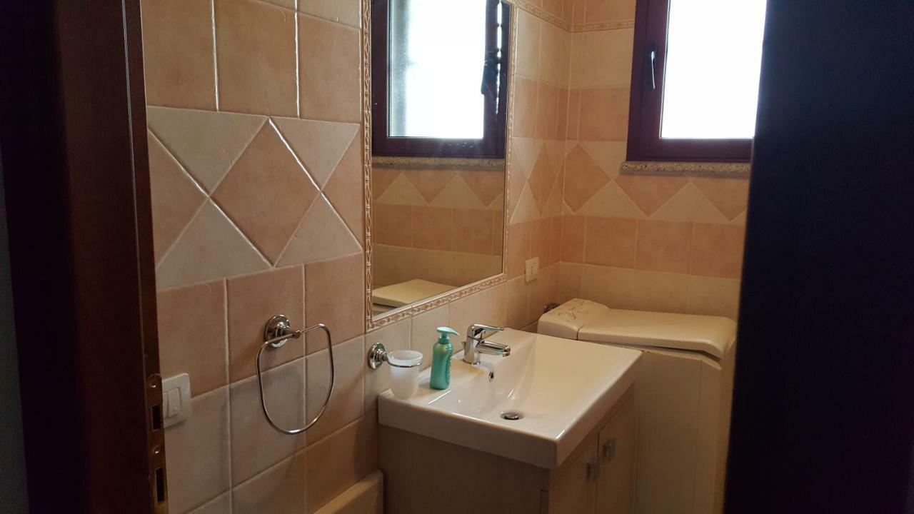 Ferienwohnung Casa Alice Budoni Exterior foto